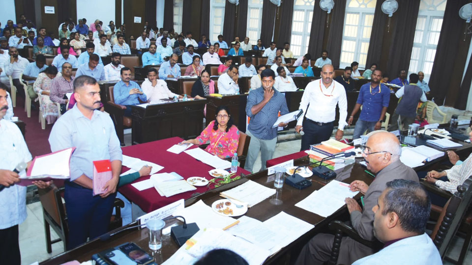 Upa Lokayukta directs quick disposal of public grievances