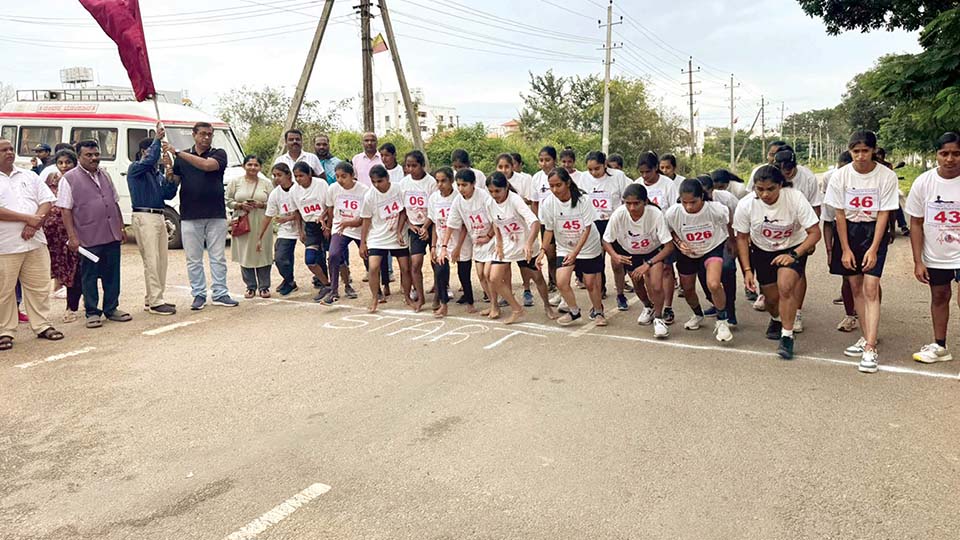5K Run creates awareness on AIDS among youths