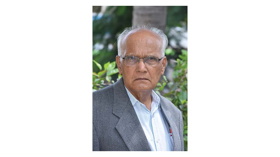 Sri Swamiji condoles demise of Dr. S.L. Bhyrappa