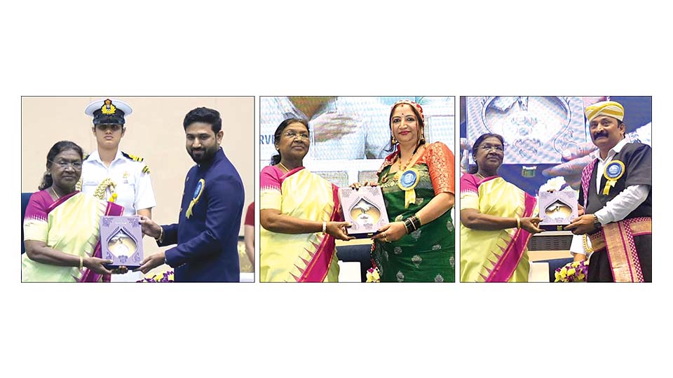 President presents National Film Awards