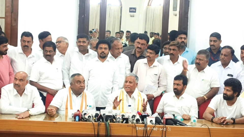 Minister Somanna vows to scrap all level crossings