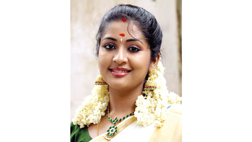 Actress fined Rs. 1.14 lakh for carrying jasmine at Melbourne Airport