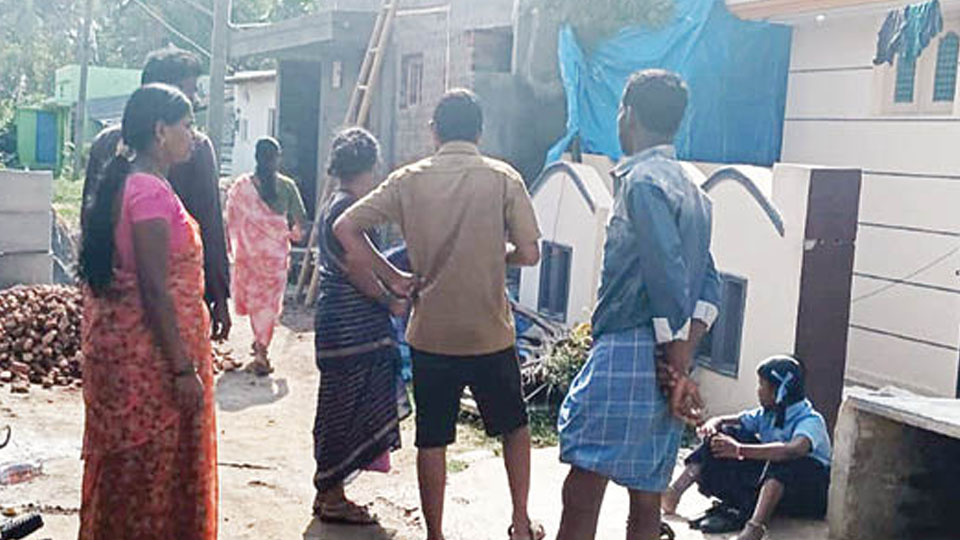 5-year-old child injured in accident succumbs: Aunt’s begging, villagers’ generosity and MLA’s effort go in vain