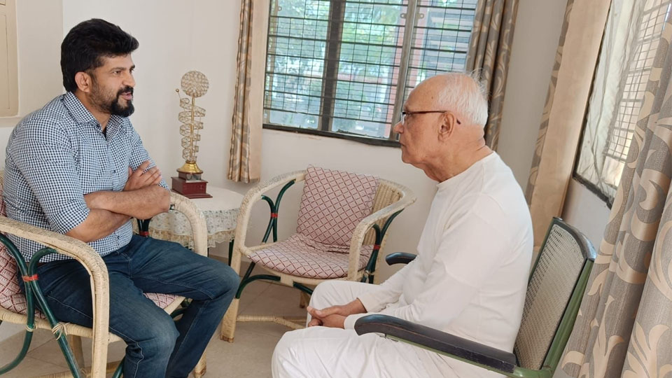 Dr. Bhyrappa’s works were factual in nature: Ex-MP Prathap Simha