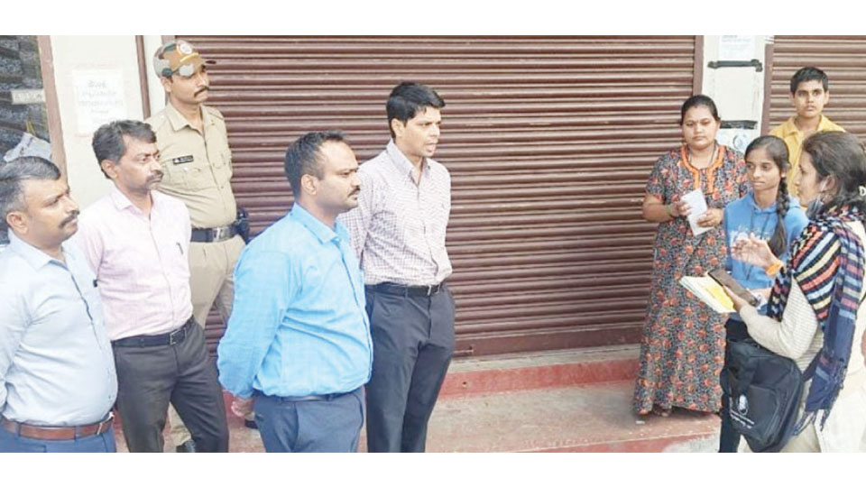 DC inspects caste survey