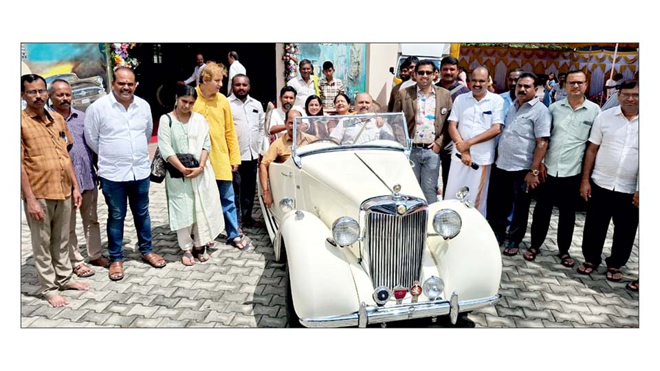 Five-day vintage cars and  bikes exhibition begins in Hebbal