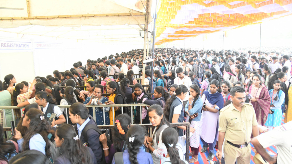 Mysuru Division-level Job Mela: 1,346 candidates get job letters