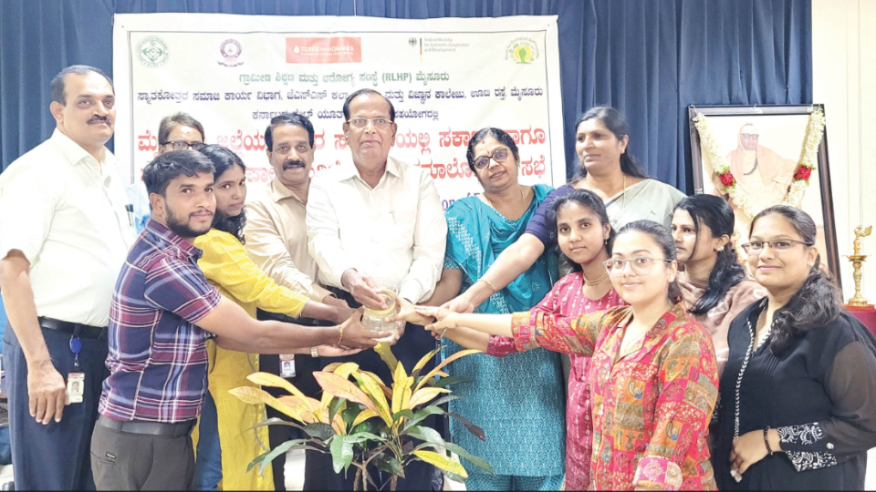 Students call to save Mysuru lakes, environment