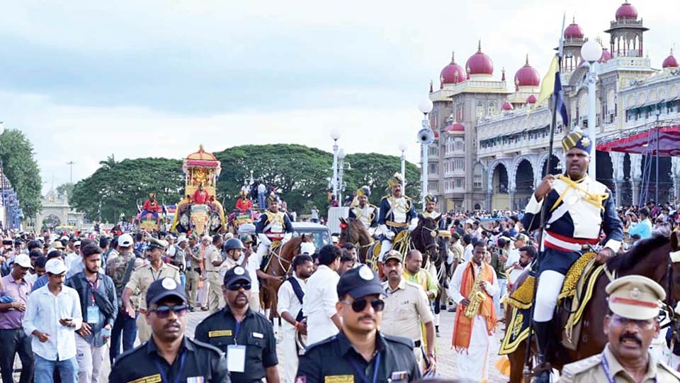 Two special security squads restore order to procession