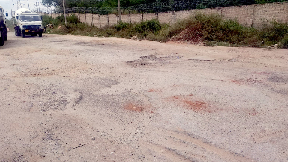 Miserable arterial roads in Hebbal Industrial Area