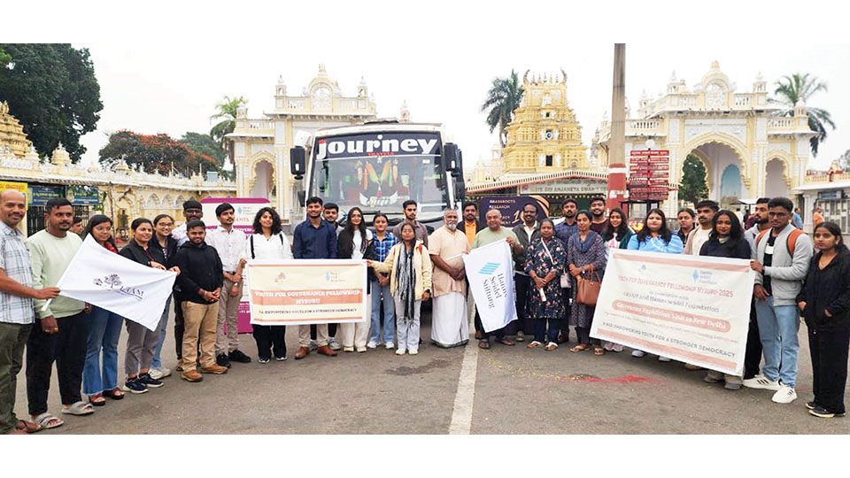 GRAAM’s Panchayat to Parliament Expedition… Youth for Governance Fellows from Mysuru to visit Parliament of India