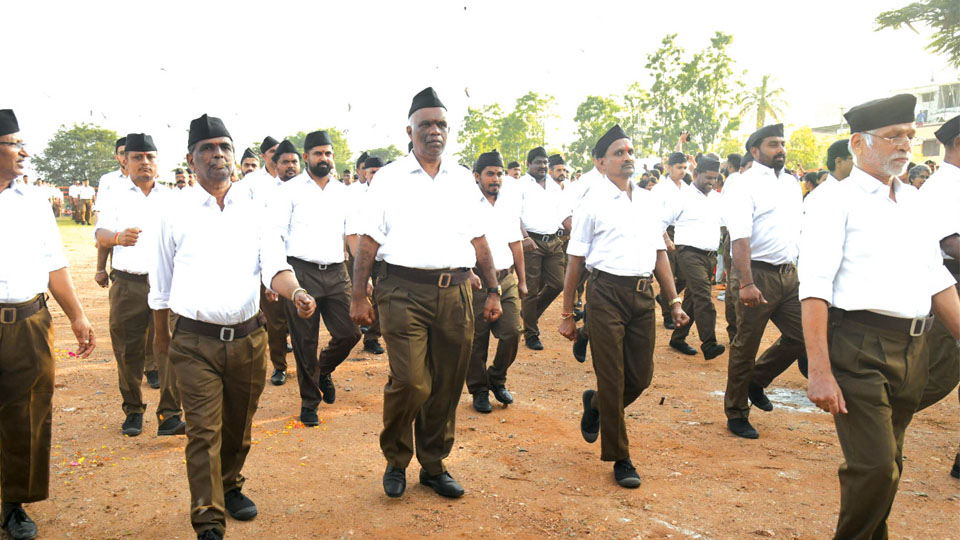 Karnataka Cabinet bars RSS from public events