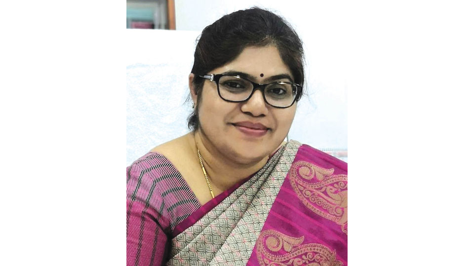 Alleged financial irregularities at Kannada Sahitya Parishat: K.M. Gayathri takes charge as Administrator