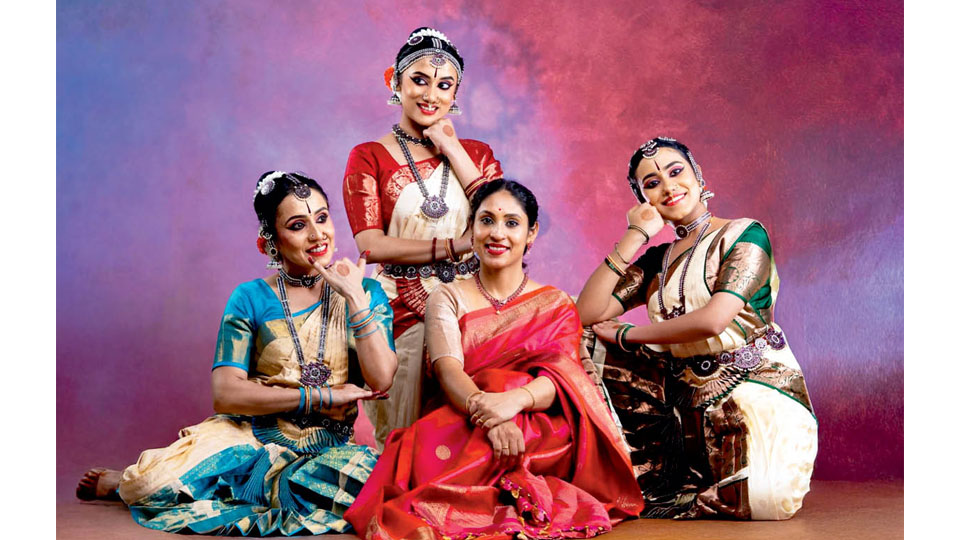 Bharatanatyam Rangavidhipraveshika Mother-daughters trio performance