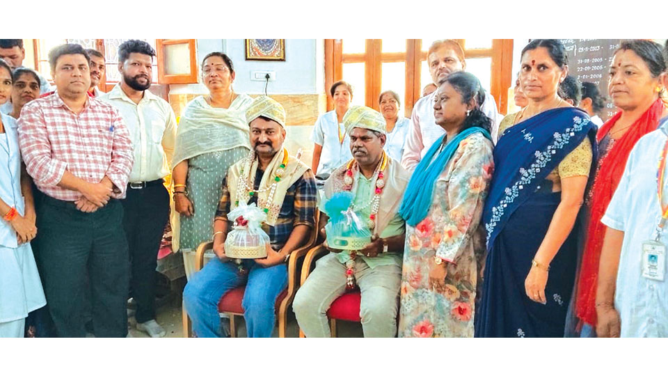 District Rajyotsava Awardees feted