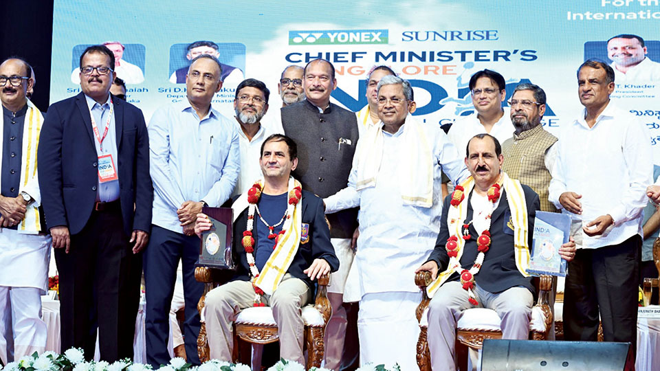 CM fetes Poovaiah Brothers