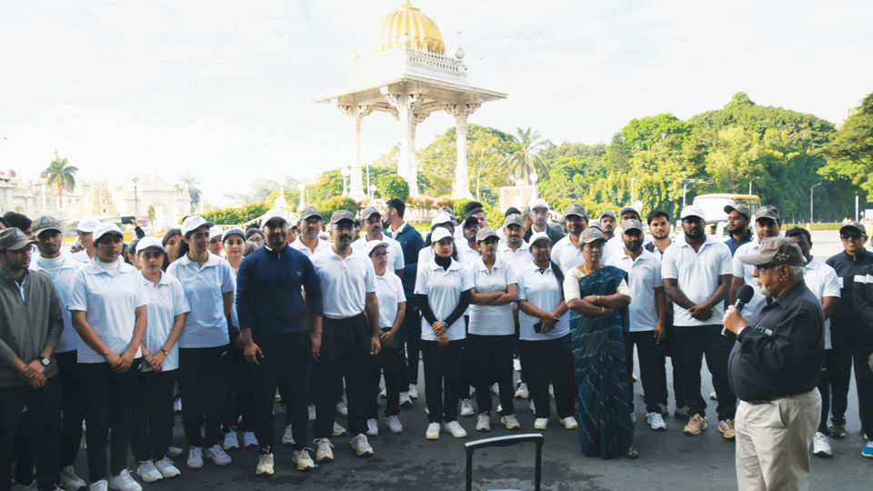 Postal Trainees on Heritage Walk