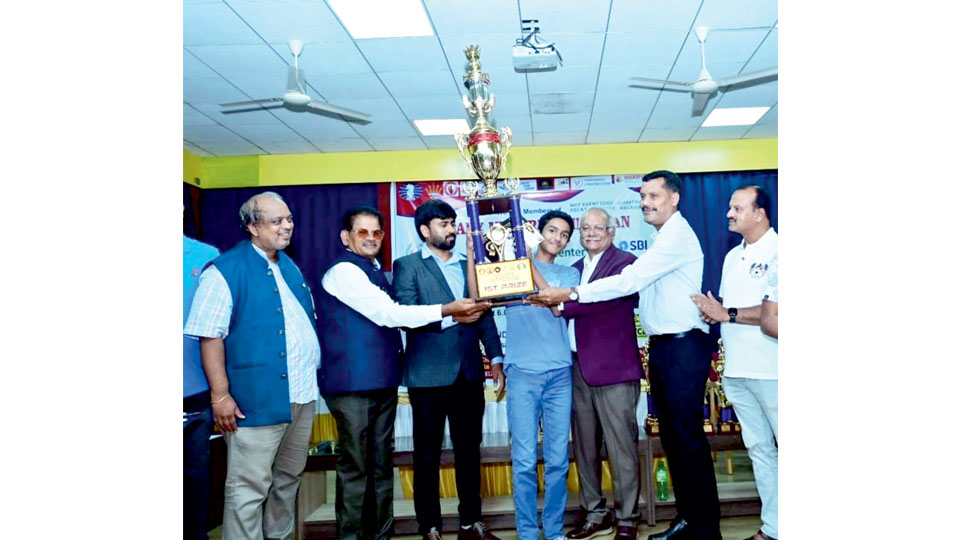 Lifts Inter-School Chess Trophy