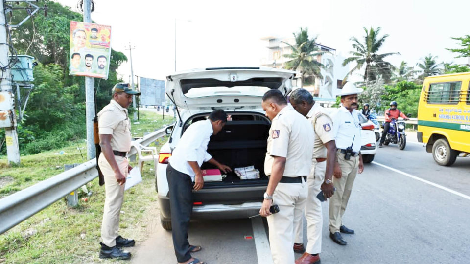 Echo of 10/11 Delhi blast: Police fortify city with 10 check-points