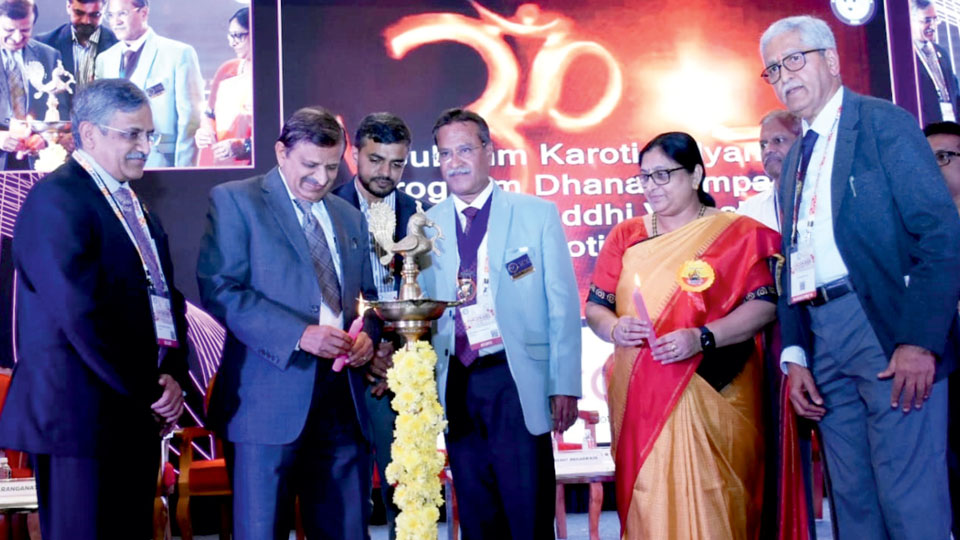 Centre to establish dialysis units in 750 districts: Dr. C.N. Manjunath