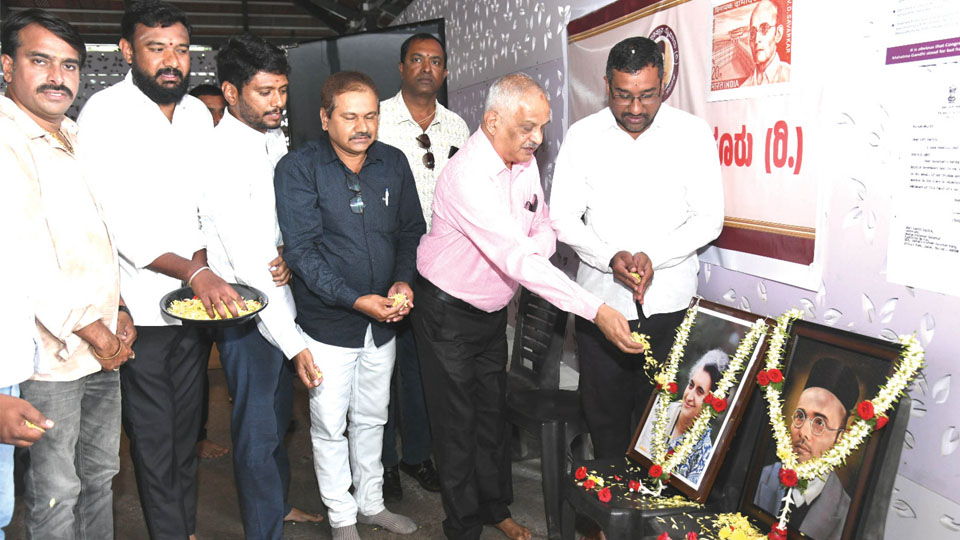 Indira Gandhi called Veer Savarkar ‘nation’s proud son’, says writer