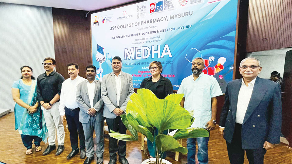 JSS Pharmacy College initiative on Medical Device Hackathon and Health Innovation Technologies