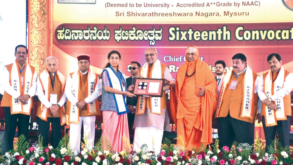 Graduates must contribute to Viksit Bharat 2047