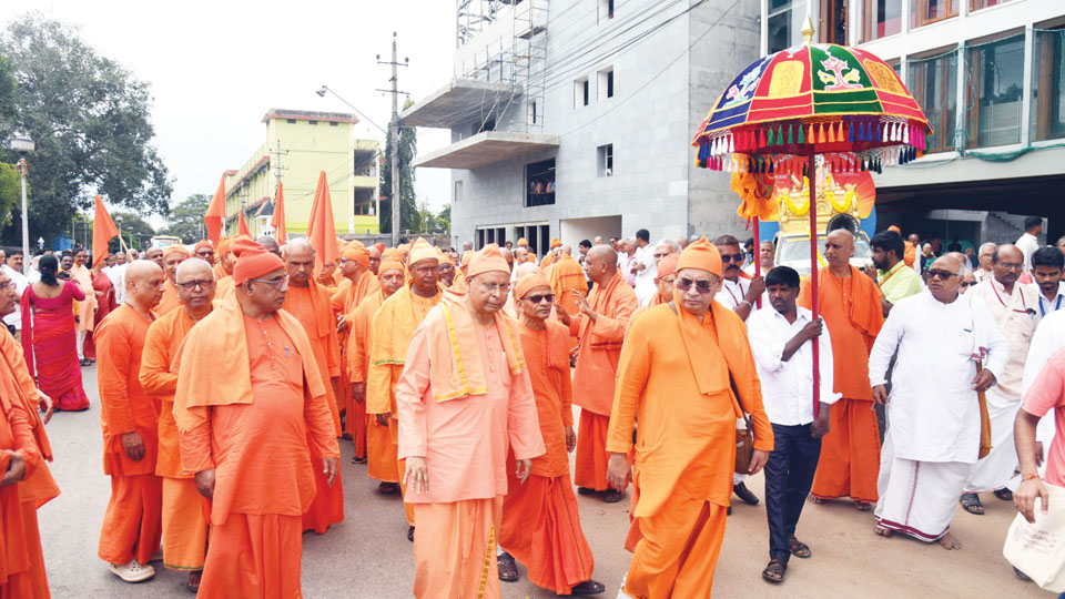 Viveka Yatre taken out on major city roads