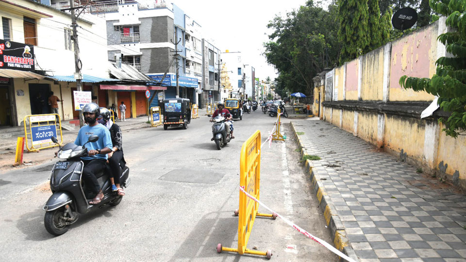 Relief for pedestrians as Police clear footpaths