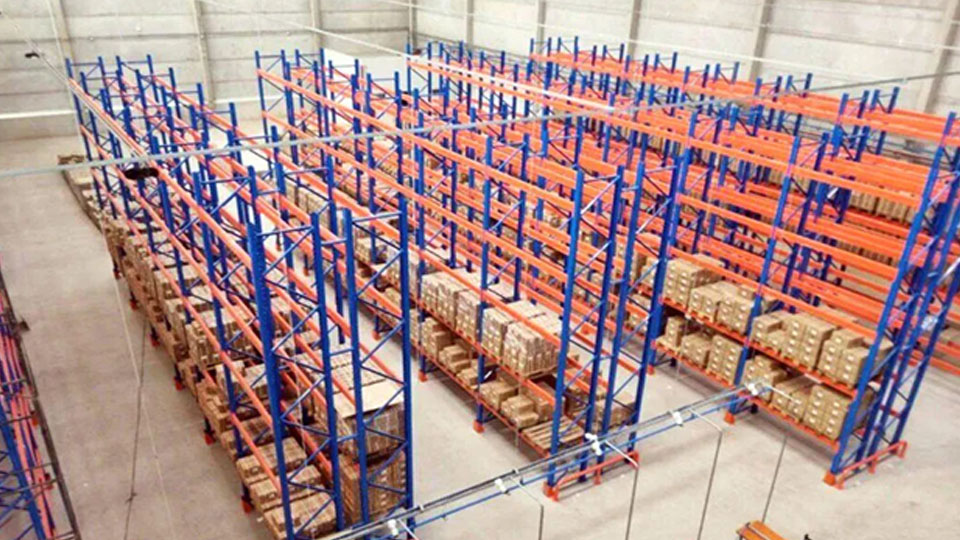 How Cantilever Racking Can Transform Your Warehouse Storage Efficiency?