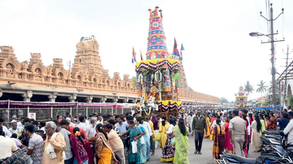 Chikka Jathra Mahotsava held at Nanjangud