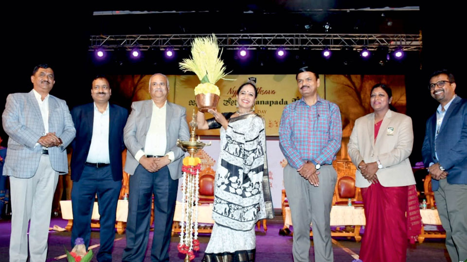 ‘Nypunyothsava – Janapada Theru’ Annual Day celebrations