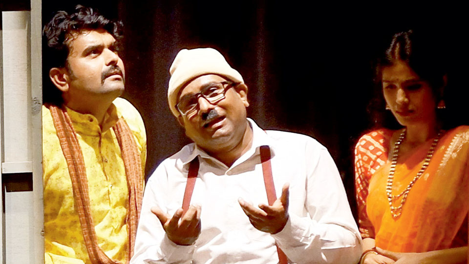 Rangavalli to stage comedy play