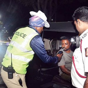 New Year’s Eve party must close by 1 am