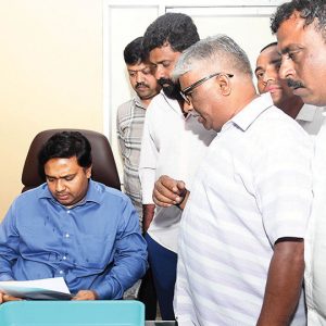 Rs. 22 cr. site con foiled