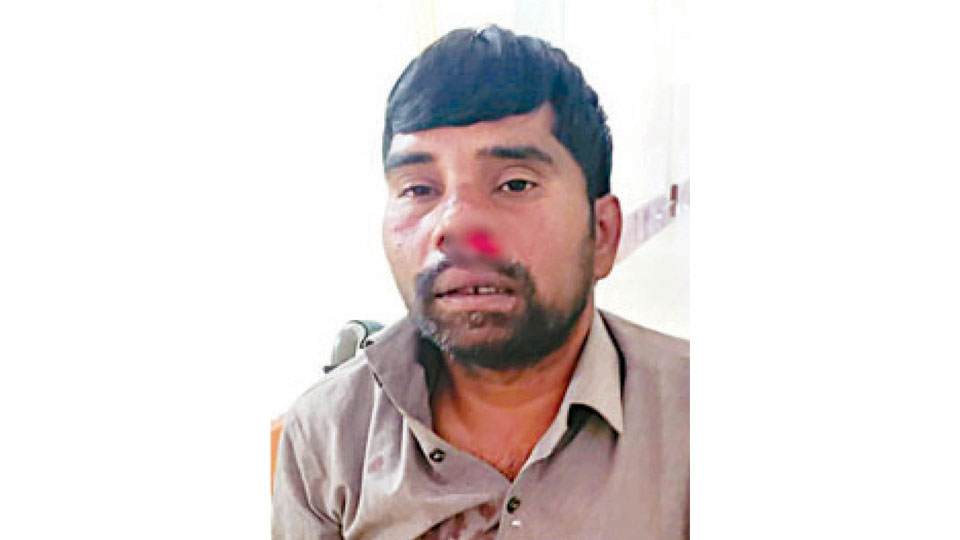 Shop owner attacks MCC Pourakarmika