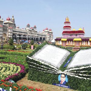 District Minister to inaugurate Flower Show at Mysore Palace this evening