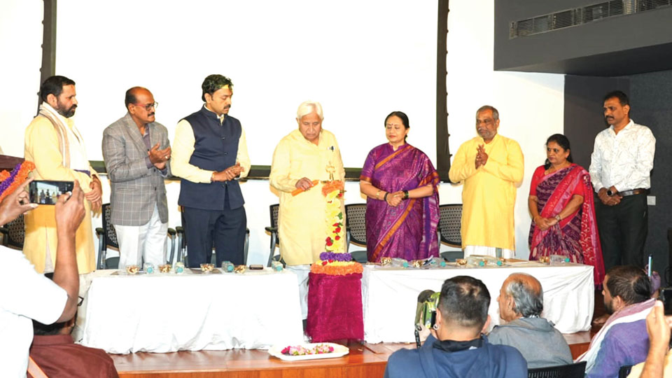 New law to protect custodians of manuscripts: Minister Patil