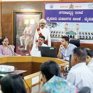 Build Street Hawking Zones to keep city clean: MP Yaduveer