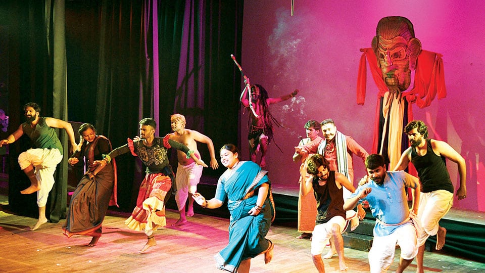 Chamarajanagar, Kerala & Manipur troupes perform