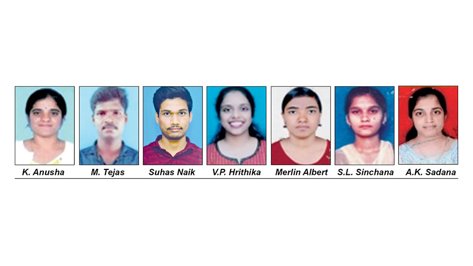 District Minister’s family, VC institute endowment prizes at UoM