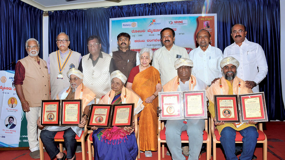 Plays should be included in curriculum: Senior artiste