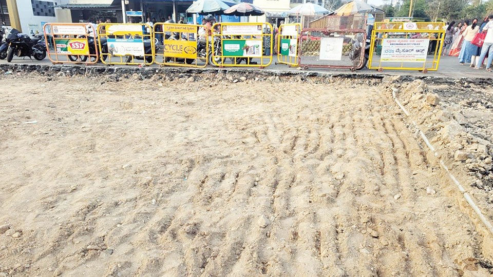 PRASHAD scheme atop Chamundi Hill: Showdown between protesters, District Administration likely