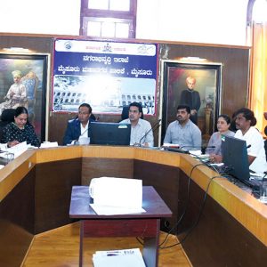 Mysuru City Corporation holds Pre-Budget meet: Former Mayors object to revenue collection shortfall