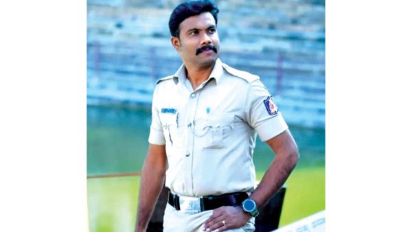 Police Constable ends life - Star of Mysore