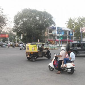 Rampant traffic rule violations at signals