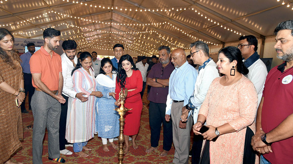 Mysuru Santhe begins in city