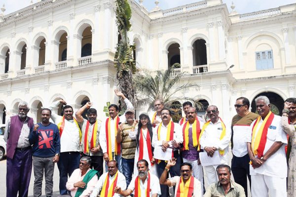 Protest in Mysuru against Stadium in T. Narasipur Filature Factory