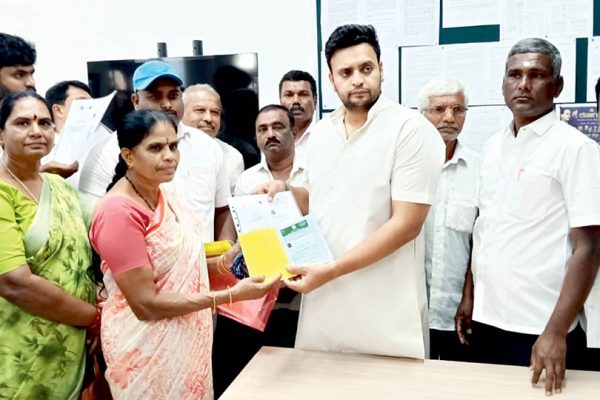 MP distributes new BPL cards