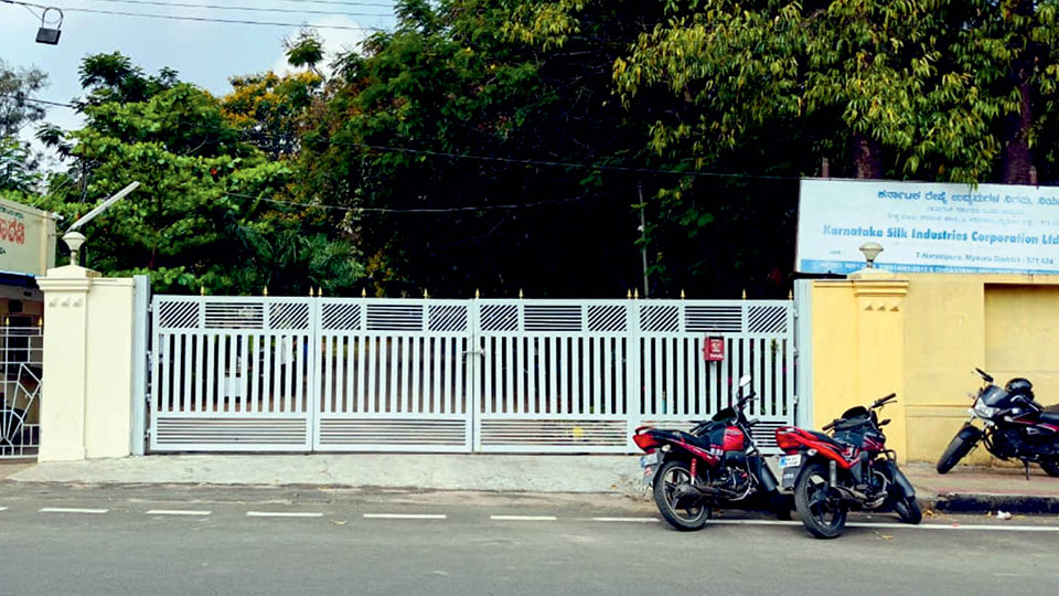 5.8 acres gone; Silk Unit feels the heat